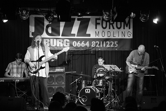 Chi Base X (Foto: Walter Ulreich)